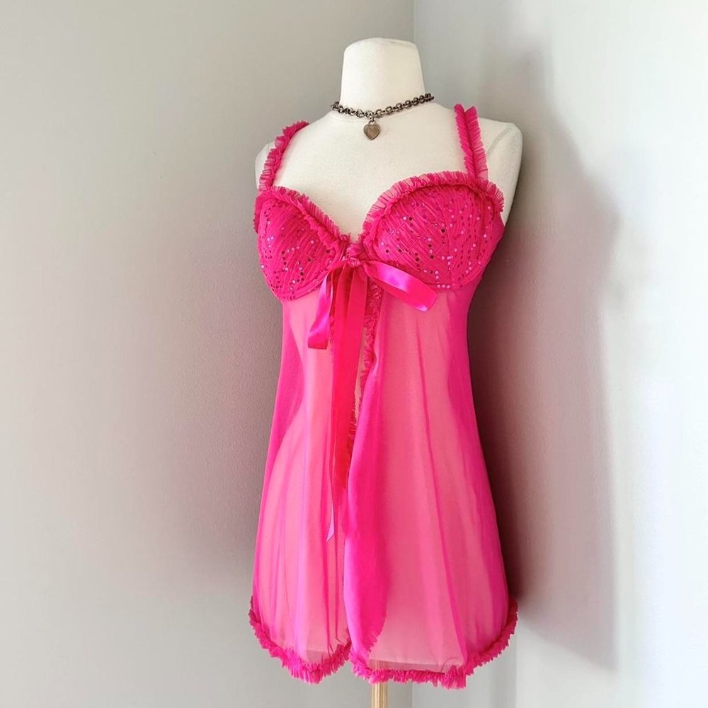 Vintage y2k Victoria’s Secret Sexy Little Things Hot Pink Lace Chemise - Picture 3 of 8